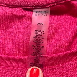 Beyond yoga cranberry heather featherweight high neck tank size Large